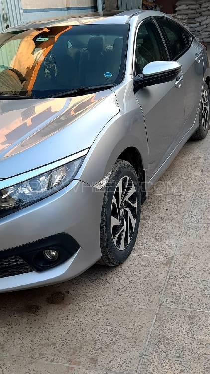 Honda Civic 2018 for Sale in Lahore Honda Civic 2018 for Sale in Lahore Image-5
