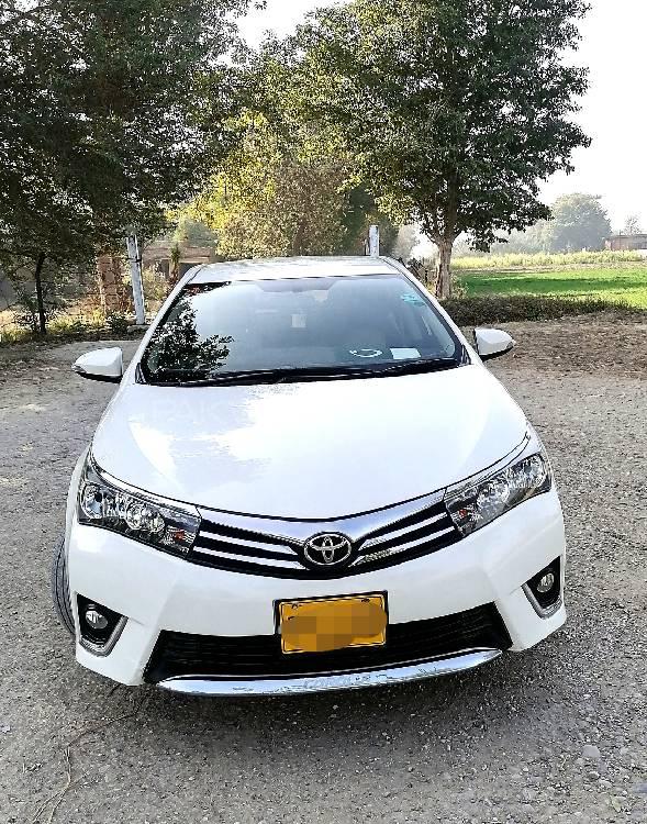 Toyota Corolla 2014 for Sale in Karachi Image-1