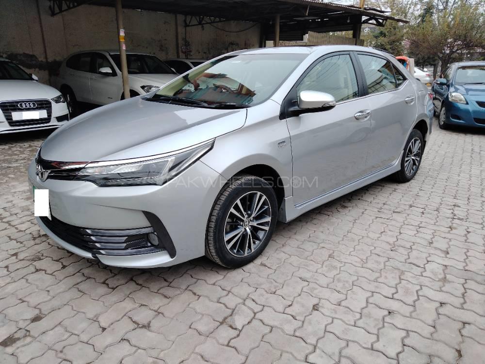 Toyota Corolla 2018 for Sale in Lahore Toyota Corolla 2018 for Sale in Lahore Image-2