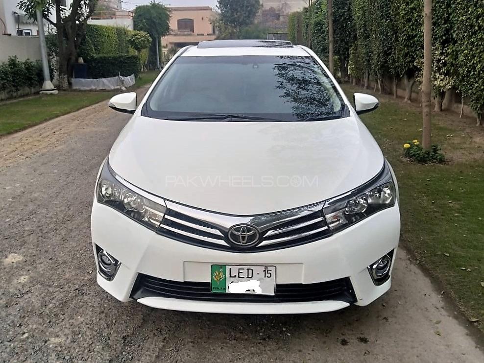 Toyota Corolla 2015 for Sale in Lahore Toyota Corolla 2015 for Sale in Lahore Image-2