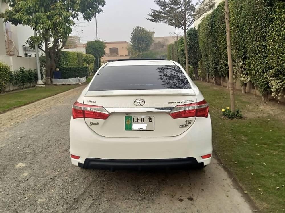 Toyota Corolla 2015 for Sale in Lahore Toyota Corolla 2015 for Sale in Lahore Image-6