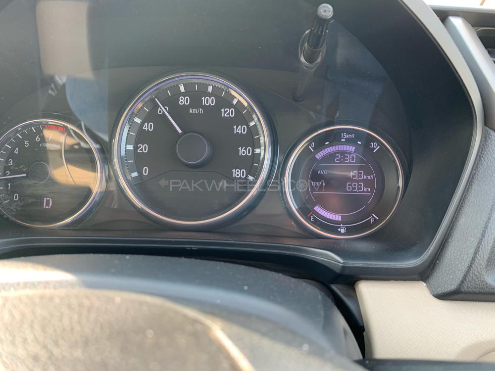 Honda BR-V 2017 for Sale in Lahore Honda BR-V 2017 for Sale in Lahore Image-19