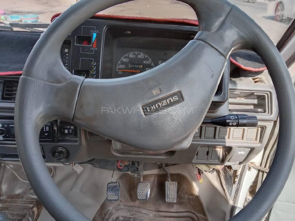 Suzuki Mehran 2010 for Sale in Multan Suzuki Mehran 2010 for Sale in Multan Image-11