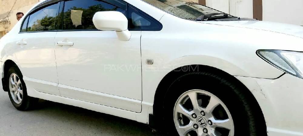 Honda Civic 2011 for Sale in Bahawalpur Image-1