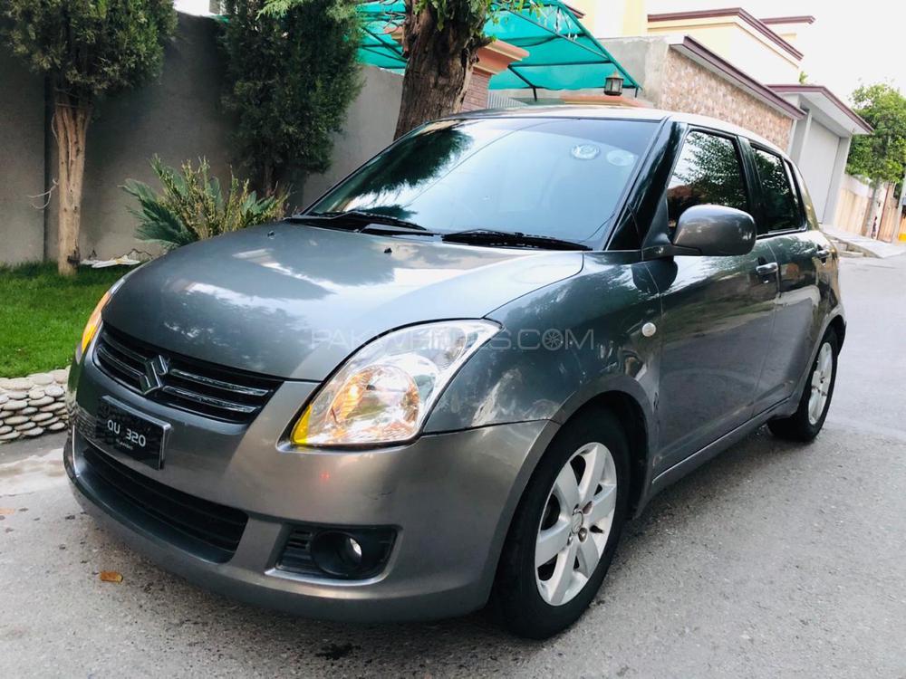 Suzuki Swift 2010 for Sale in Peshawar Image-1