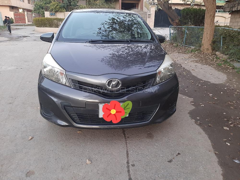 Toyota Vitz 2012 for Sale in Islamabad Image-1