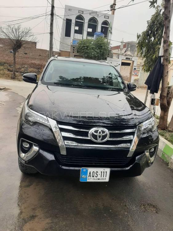 Toyota Fortuner 2019 for Sale in Multan Image-1