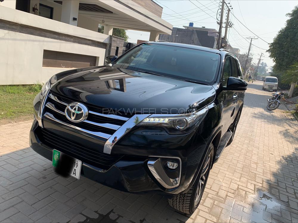Toyota Fortuner 2019 for Sale in Sialkot Toyota Fortuner 2019 for Sale in Sialkot Image-3