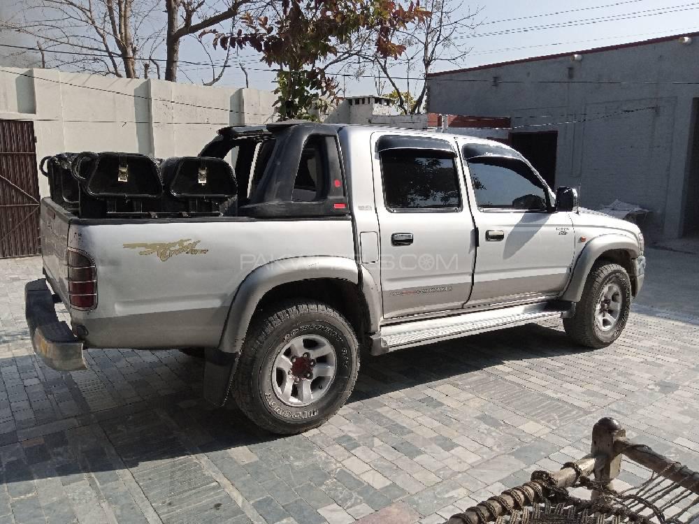ٹویوٹا ہائیلکس 2002 for Sale in صوابی ٹویوٹا ہائیلکس 2002 for Sale in صوابی Image-9