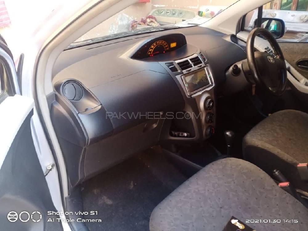 Toyota Vitz 2010 for Sale in Peshawar Toyota Vitz 2010 for Sale in Peshawar Image-12