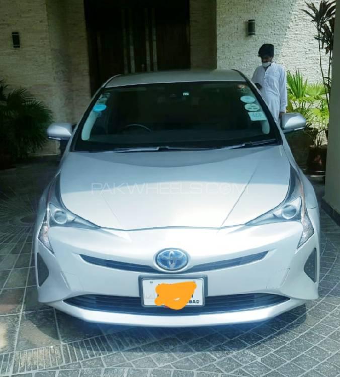 Toyota Prius 2015 for Sale in Lahore Image-1