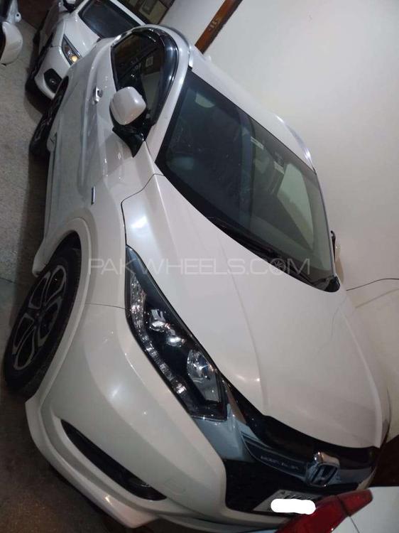 Honda Vezel 2015 for Sale in Rawalpindi Image-1