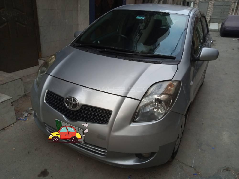 Toyota Vitz 2005 for Sale in Faisalabad Image-1