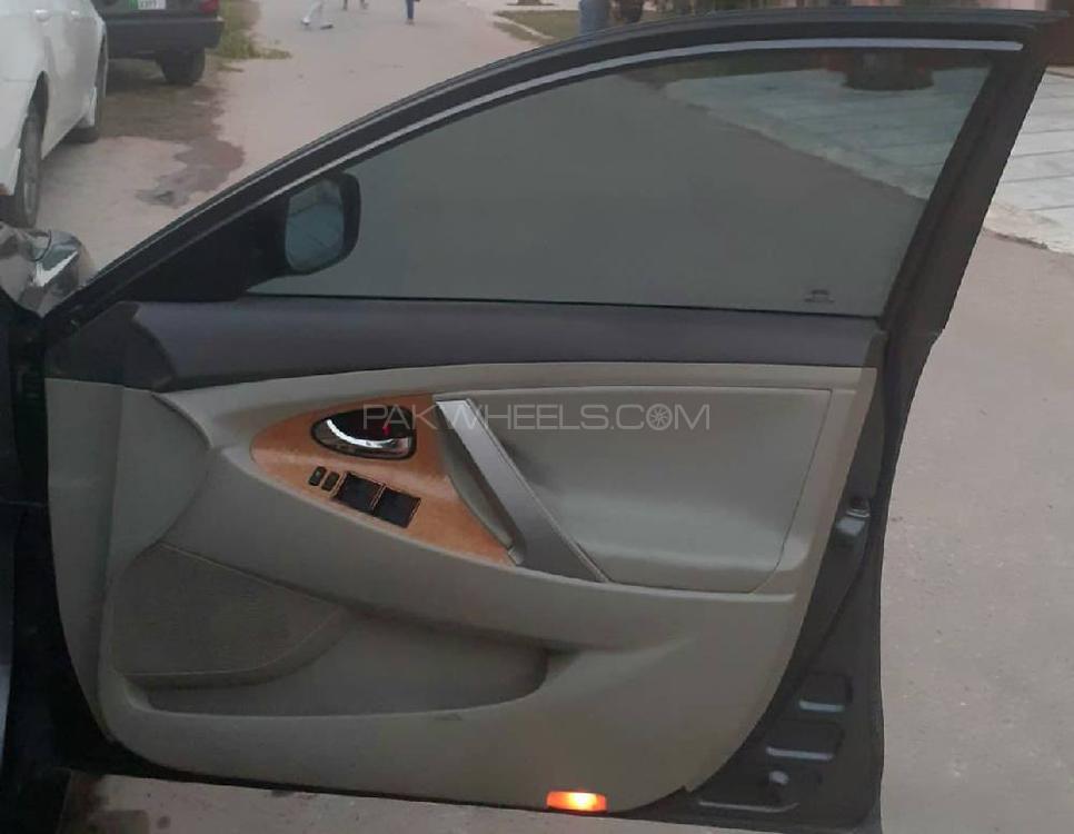 Toyota Camry 2007 for Sale in Multan Toyota Camry 2007 for Sale in Multan Image-8