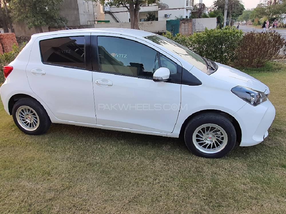 Toyota Vitz 2015 for Sale in Faisalabad Toyota Vitz 2015 for Sale in Faisalabad Image-6