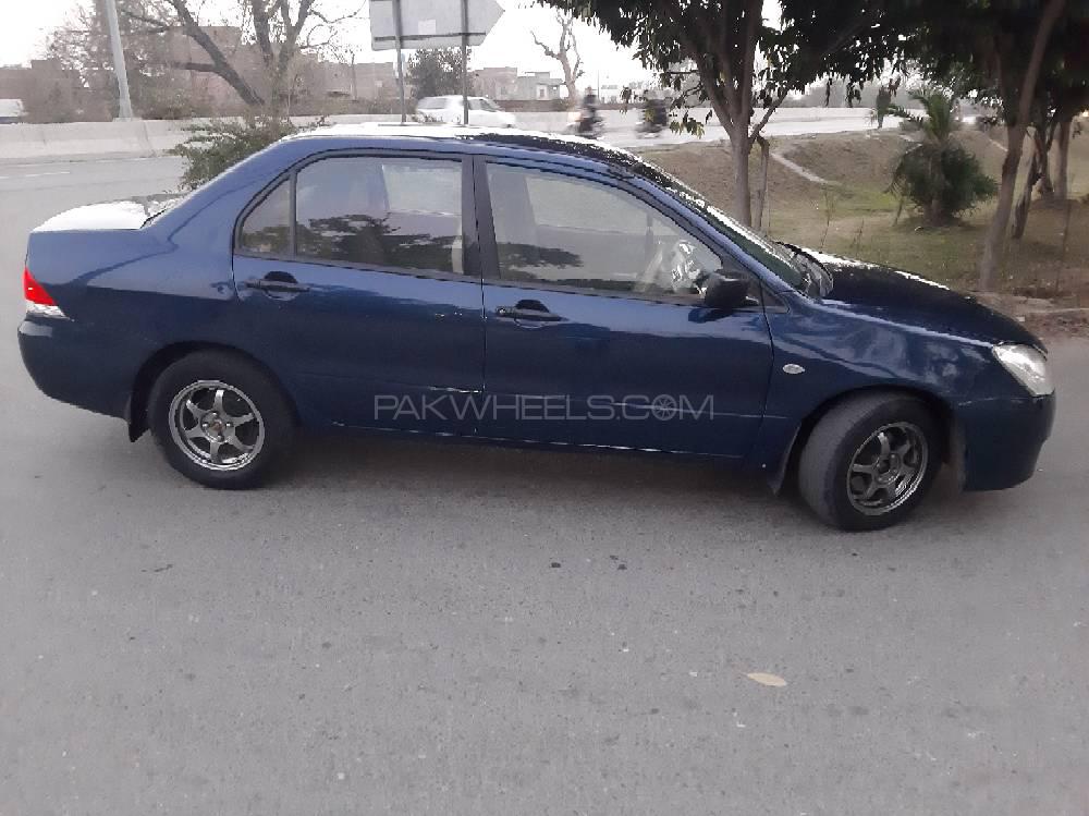 مٹسوبیشی لینسر 2006 for Sale in لاہور مٹسوبیشی لینسر 2006 for Sale in لاہور Image-4