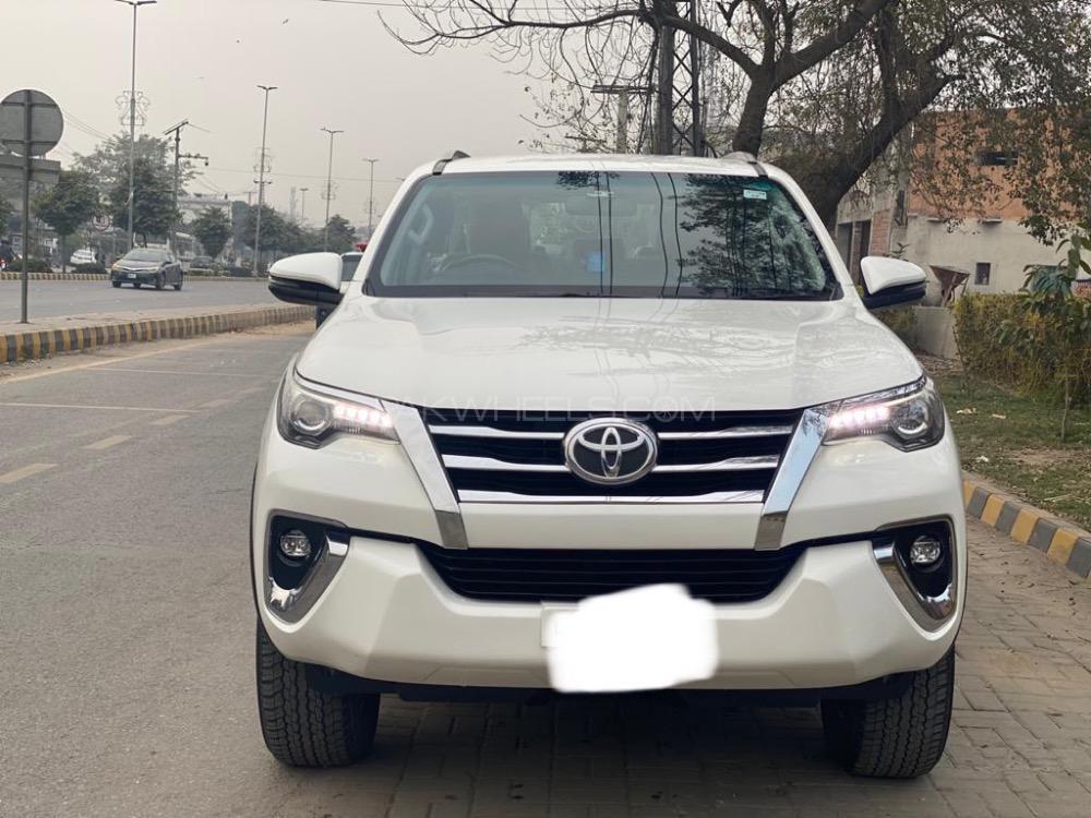 Toyota Fortuner 2019 for Sale in Lahore Image-1