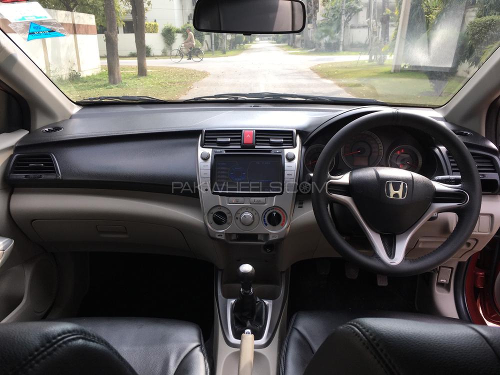 Honda City 2013 for Sale in Lahore Honda City 2013 for Sale in Lahore Image-8