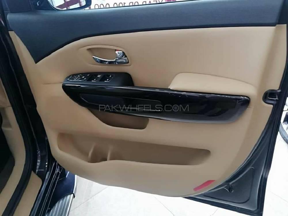 کِیا کارنیول 2019 for Sale in لاہور کِیا کارنیول 2019 for Sale in لاہور Image-4