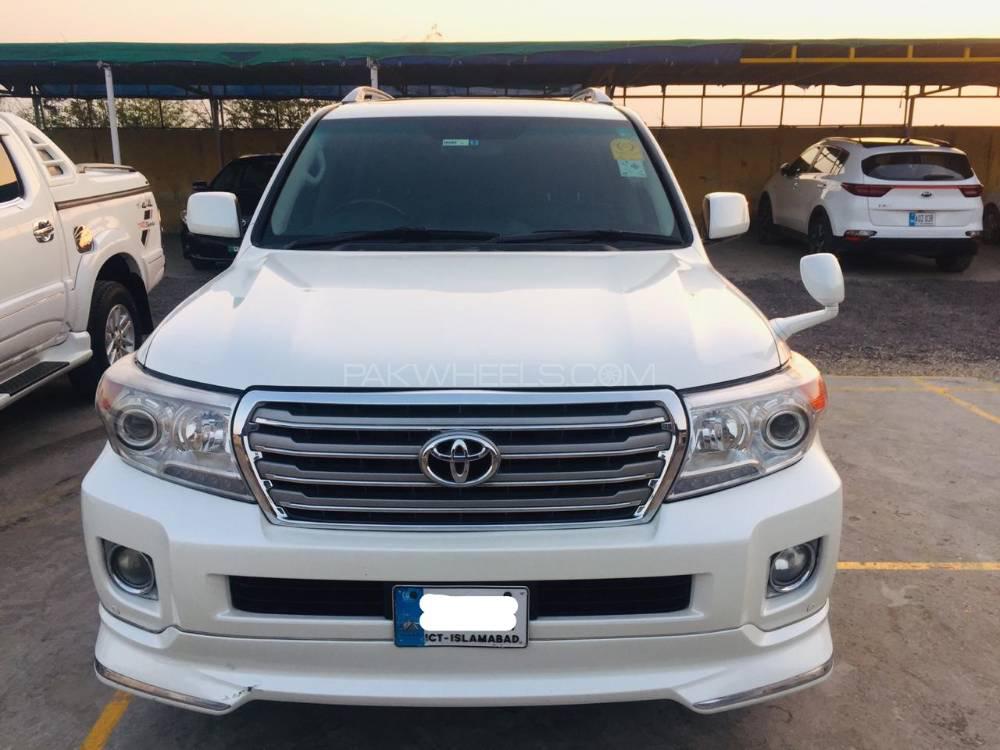 Toyota Land Cruiser 2011 for Sale in Gujrat Image-1