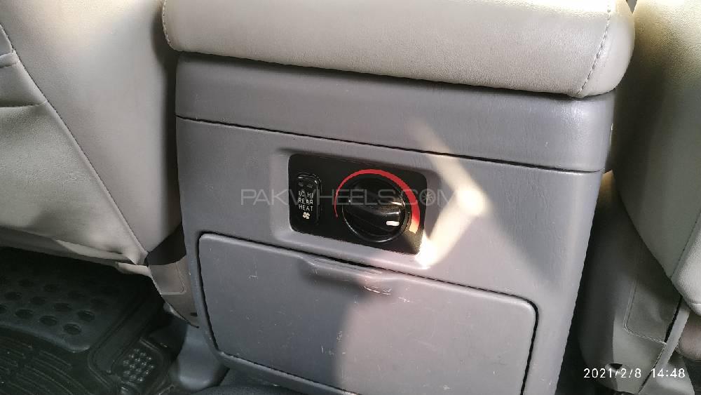 Toyota Land Cruiser 2001 for Sale in Gujrat Toyota Land Cruiser 2001 for Sale in Gujrat Image-12