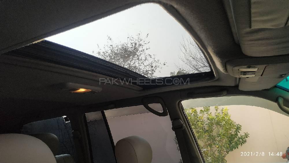 Toyota Land Cruiser 2001 for Sale in Gujrat Toyota Land Cruiser 2001 for Sale in Gujrat Image-9