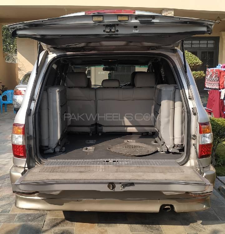 Toyota Land Cruiser 2001 for Sale in Gujrat Toyota Land Cruiser 2001 for Sale in Gujrat Image-2