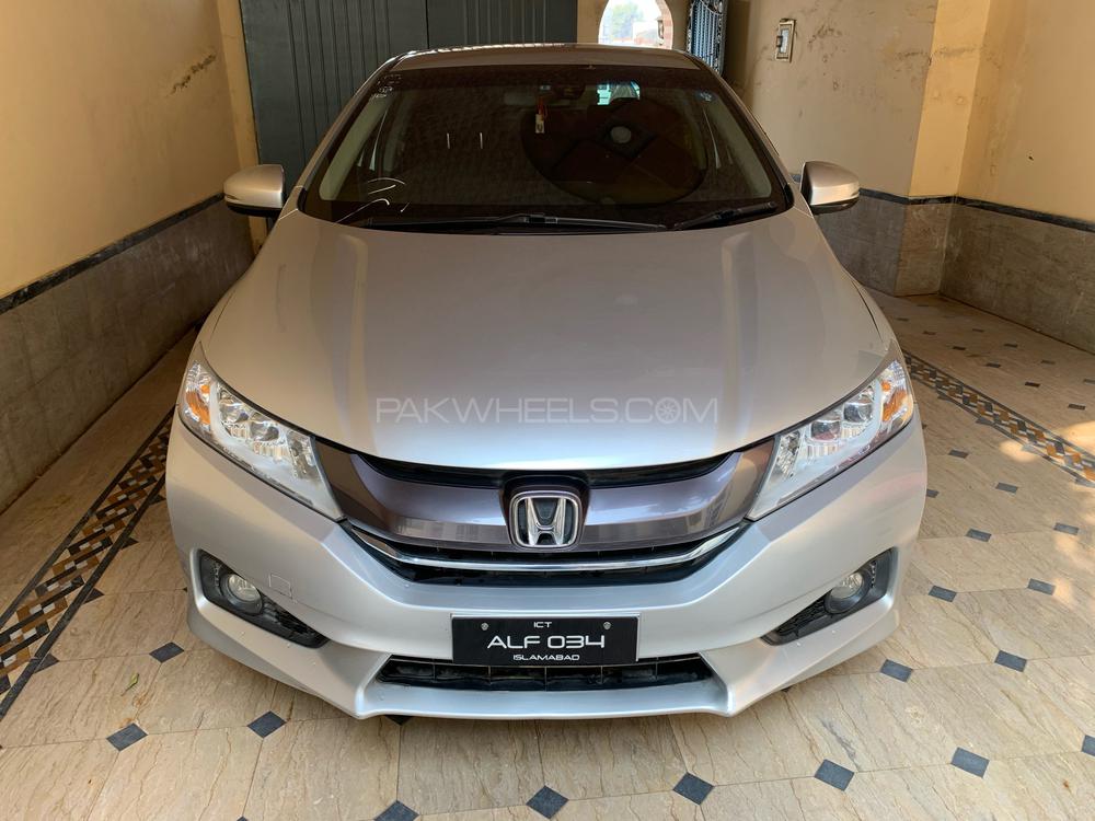 Honda Grace Hybrid 2015 for Sale in Sialkot Image-1