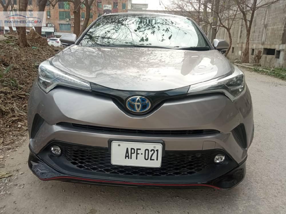 ٹویوٹا سی-ایچ آر 2018 for Sale in اسلام آباد ٹویوٹا سی-ایچ آر 2018 for Sale in اسلام آباد Image-2