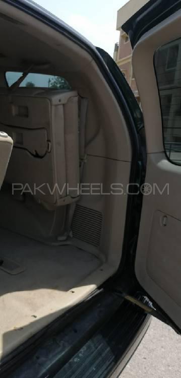 Toyota Prado 2003 for Sale in Peshawar Toyota Prado 2003 for Sale in Peshawar Image-11