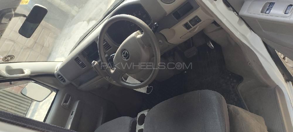 Mazda Scrum Van 2013 for Sale in Lahore Mazda Scrum Van 2013 for Sale in Lahore Image-5