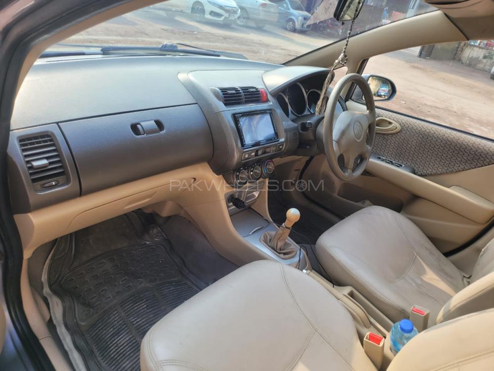 Honda City 2004 for Sale in Lahore Honda City 2004 for Sale in Lahore Image-8