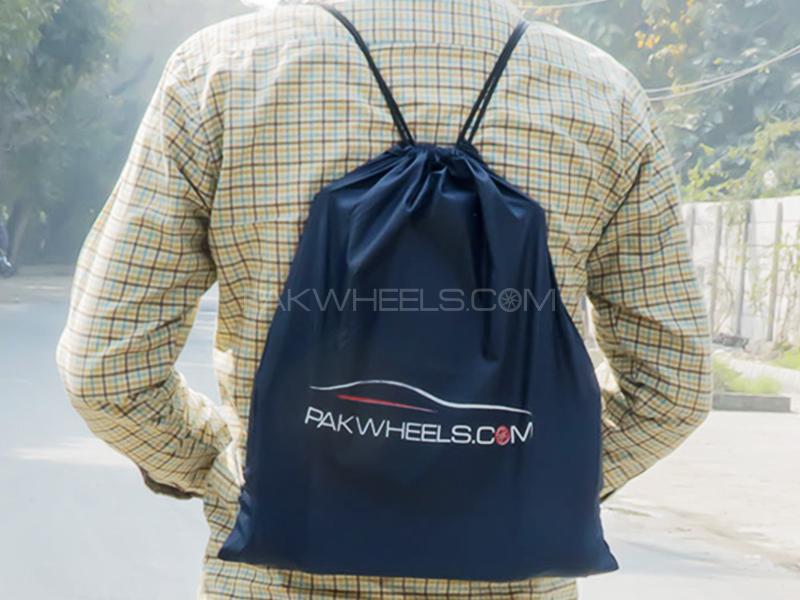 PakWheels Drawstring Bag Image-1