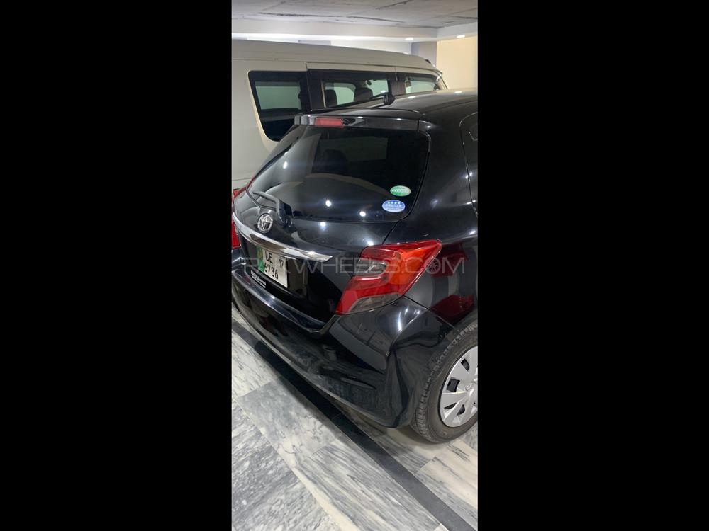 Toyota Vitz 2014 for Sale in Multan Toyota Vitz 2014 for Sale in Multan Image-5
