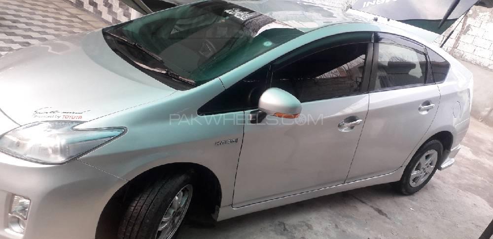 Toyota Prius 2010 for Sale in Peshawar Toyota Prius 2010 for Sale in Peshawar Image-7