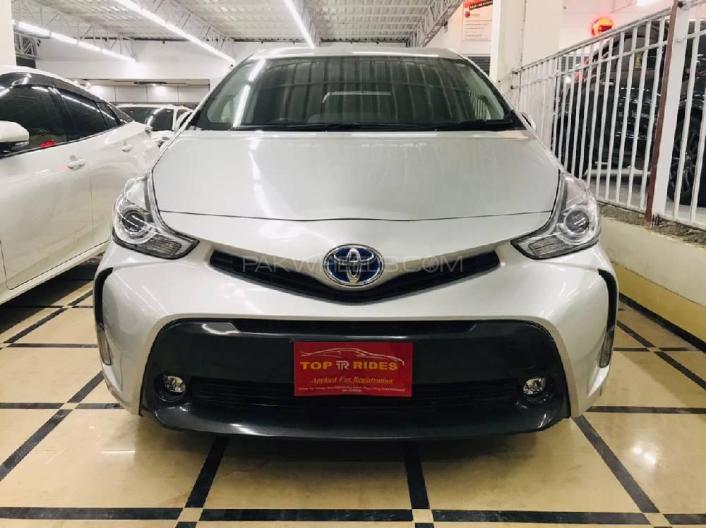 Toyota Prius 2017 for Sale in Peshawar Image-1