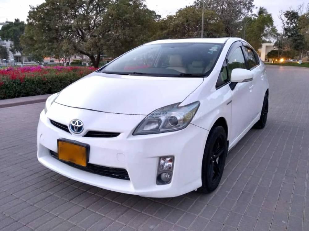 ٹویوٹا پریوس 2010 for Sale in کراچی ٹویوٹا پریوس 2010 for Sale in کراچی Image-2