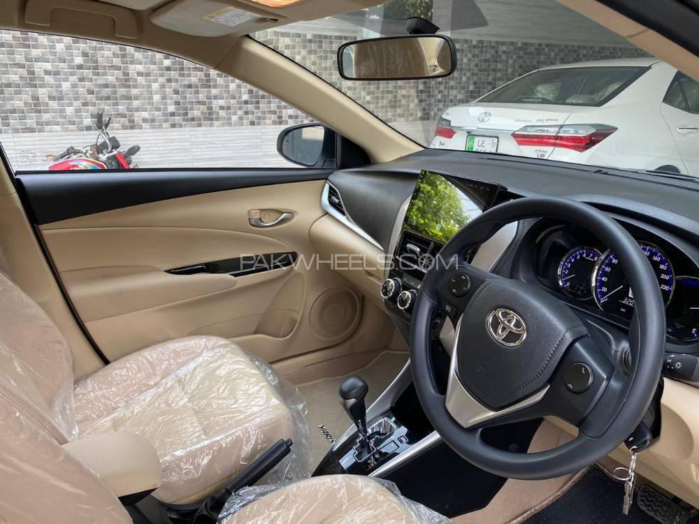 Toyota Yaris Sedan 2020 for Sale in Lahore Toyota Yaris Sedan 2020 for Sale in Lahore Image-5