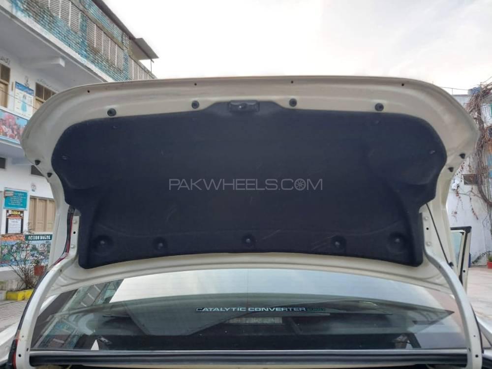 Toyota Corolla 2017 for Sale in Malakand Agency Toyota Corolla 2017 for Sale in Malakand Agency Image-8