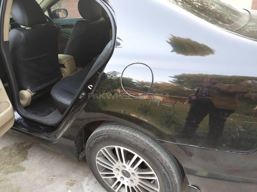 Honda Civic 2011 for Sale in Rahim Yar Khan Honda Civic 2011 for Sale in Rahim Yar Khan Image-6
