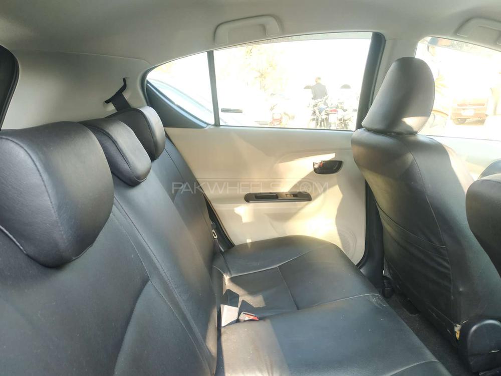Toyota Aqua 2013 for Sale in Islamabad Toyota Aqua 2013 for Sale in Islamabad Image-11