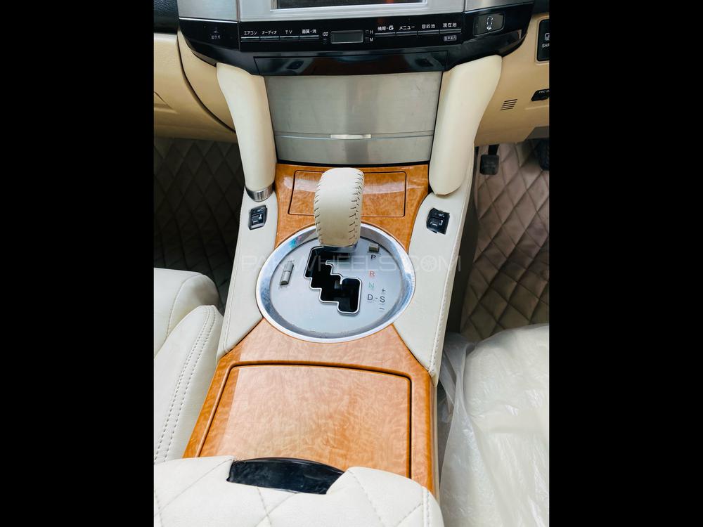 ٹویوٹا مارک ایکس 2005 for Sale in کراچی ٹویوٹا مارک ایکس 2005 for Sale in کراچی Image-10
