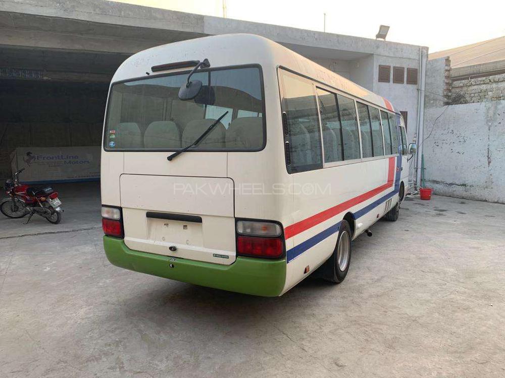 Toyota Coaster 2015 for Sale in Lahore Toyota Coaster 2015 for Sale in Lahore Image-4
