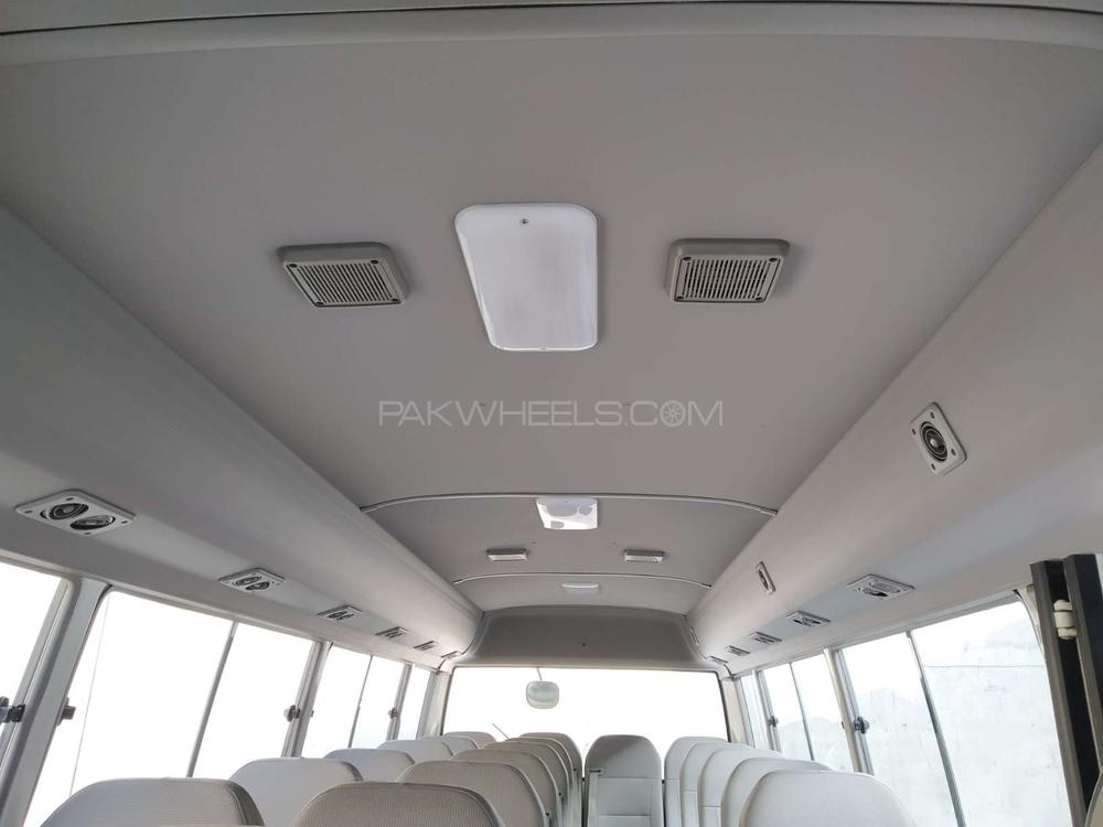 Toyota Coaster 2015 for Sale in Lahore Toyota Coaster 2015 for Sale in Lahore Image-20