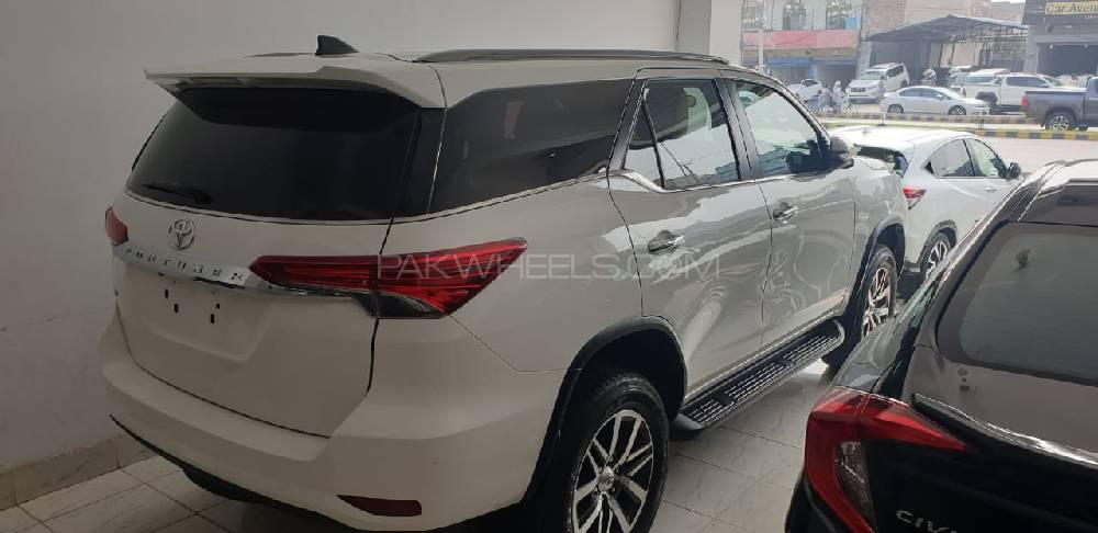 ٹویوٹا فورچیونر 2019 for Sale in لاہور ٹویوٹا فورچیونر 2019 for Sale in لاہور Image-2