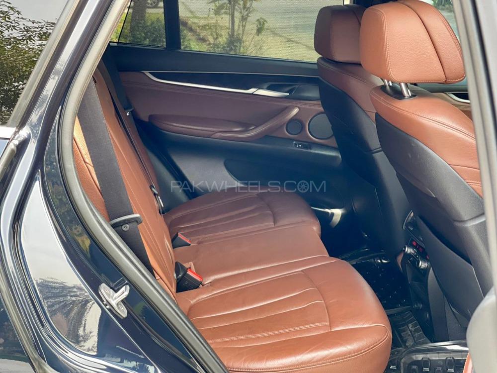 بی ایم ڈبلیو X5 2016 for Sale in لاہور بی ایم ڈبلیو X5 2016 for Sale in لاہور Image-19