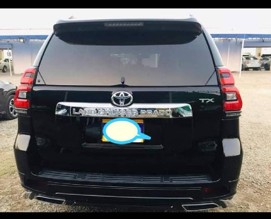 Toyota Prado 2010 for Sale in Gujrat Toyota Prado 2010 for Sale in Gujrat Image-15