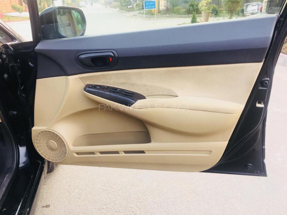 ہونڈا سوک 2007 for Sale in لاہور ہونڈا سوک 2007 for Sale in لاہور Image-8