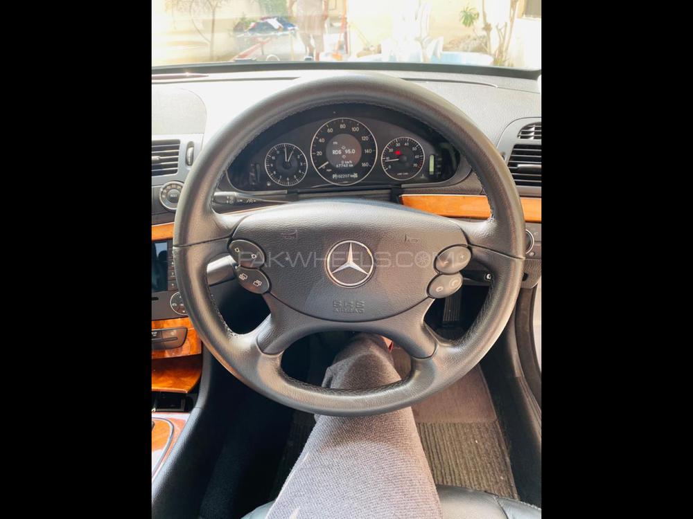 Mercedes Benz E Class 2008 for Sale in Lahore Mercedes Benz E Class 2008 for Sale in Lahore Image-15
