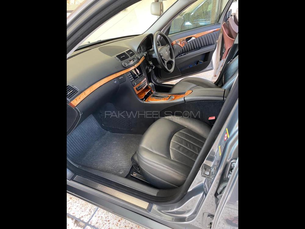 Mercedes Benz E Class 2008 for Sale in Lahore Mercedes Benz E Class 2008 for Sale in Lahore Image-19